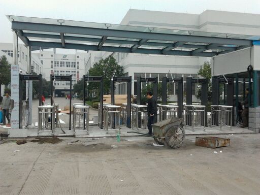 ����ĳ����