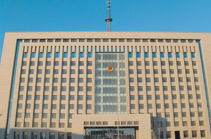 �����侯ĳ��